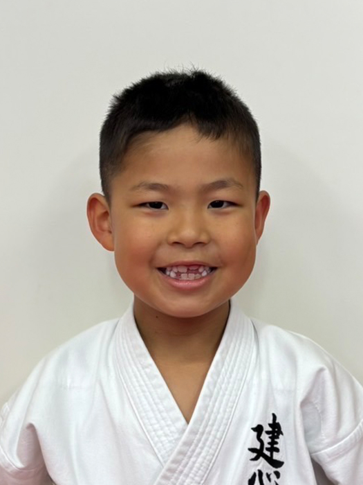 「形」強化選手